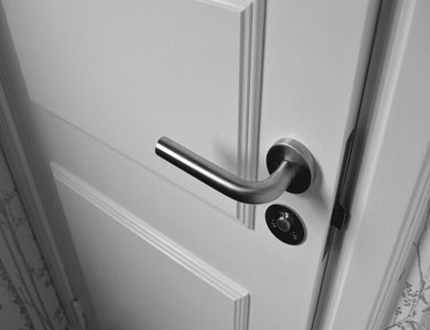 建水24小时上门开锁公司